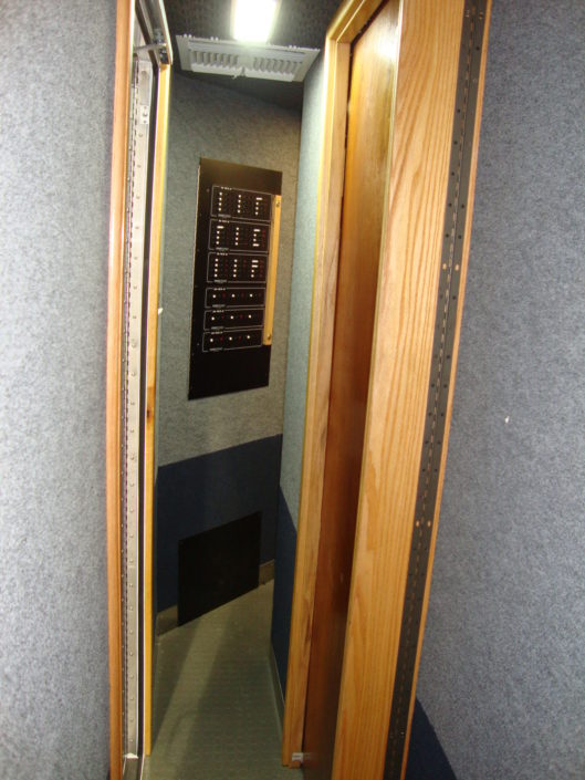 43' Broadcast Trailer