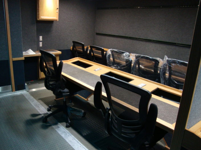 43' Broadcast Trailer