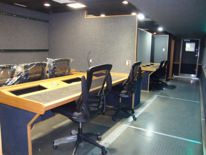 43' Broadcast Trailer